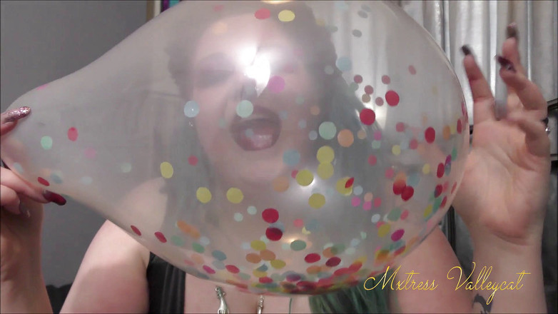 Mxtress Valleycat: 私の爪と紙吹雪の風船