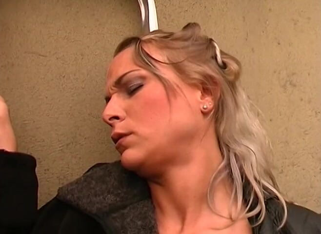 Porno Cloud: Pia masturbation outdoors