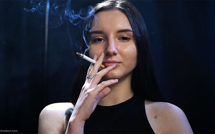 Russian Smokers: Elegant Brunette Smoking in Black Outfit