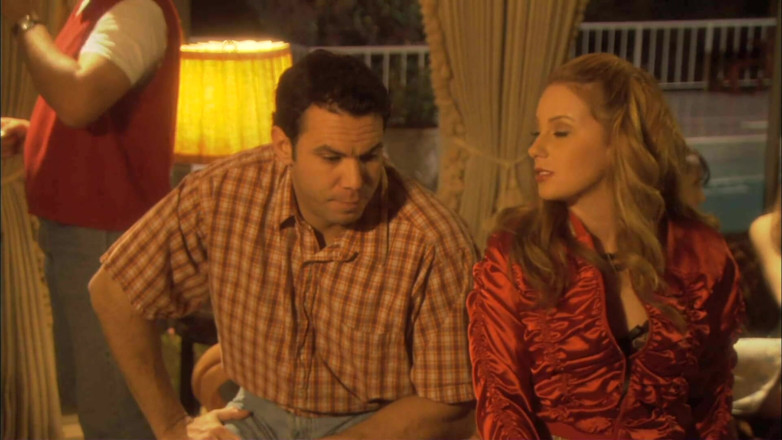 Hot Girlz: Seductive slut fucks in the restaurant with big cock guy