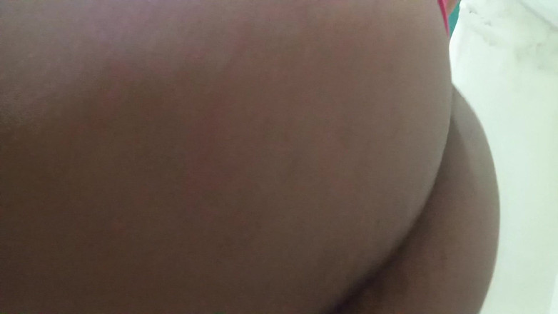 Mafhgy7: Mi piacerebbe rimbalzare il mio culo sul tuo viso