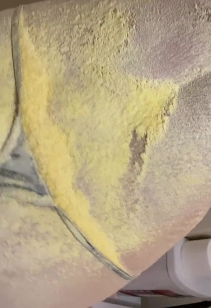 Monnycka: Scrub for ass
