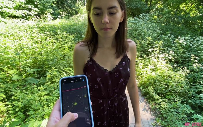 My Little Betsy: Walk In The Woods With Lush Ended With Cuming On...