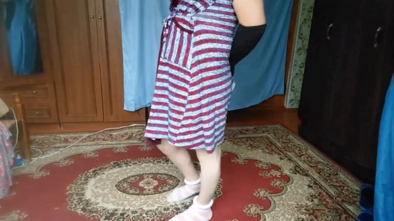 Kitty_Cross: 我的裙子比我的耐心短