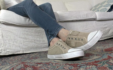 Lady Victoria Valente: Dzień trampek!