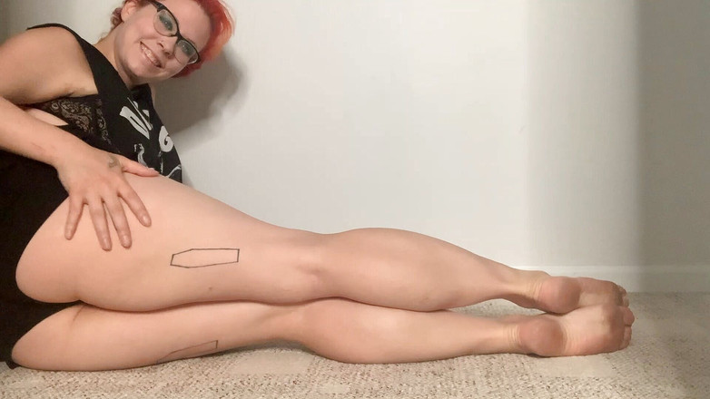 Deanna deadly: मेरे बछड़ों की हर घंटे पूजा करें