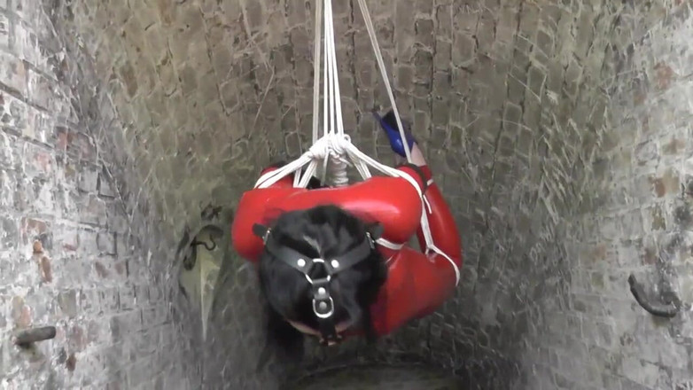 Wanilianna: Diikat dan disumbat telur