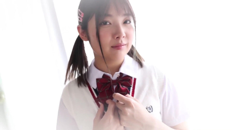 Strix: Tsukasa Kanzaki - the Girl Next Door