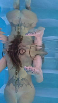 Summer Squirting Lesbians