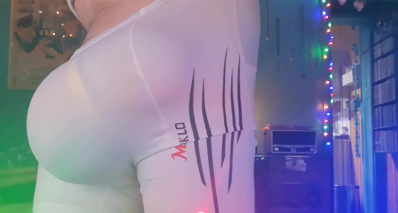 Monster_Meat_: Bulging white show