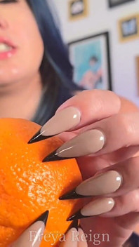 Scratching Sharp Long Nail Fetish JOI