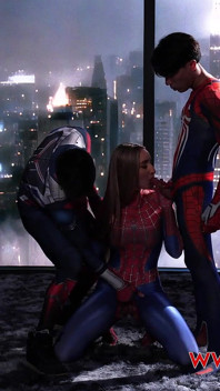 Spider Girl Banged by Superheroes. Lula