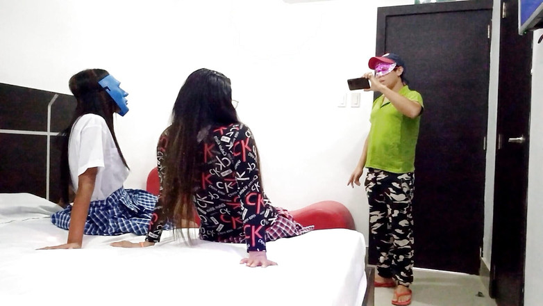 Martin13: Students Call Their Teacher to a Special Meeting, an Unexpected...