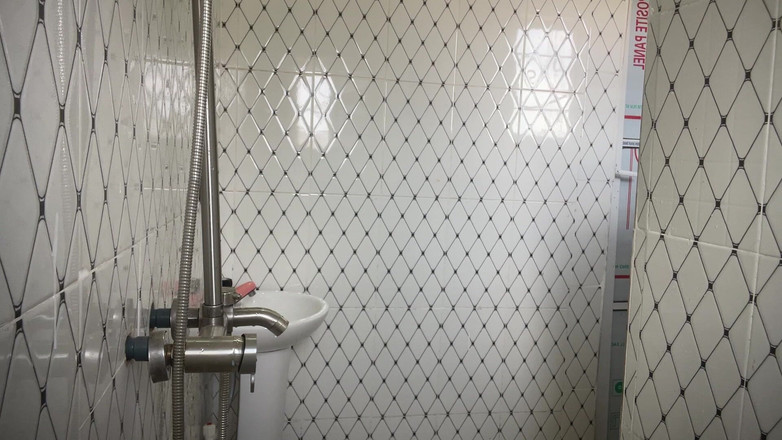 Amateur Teen Studio: Tất cả họ đều muốn đến lượt mình với âm hộ khít khao...