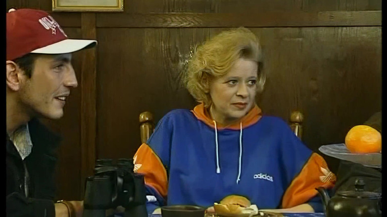 Milfed retro: रात के खाने के लिए मेरे प्रेमी की सौतेली मम्मी का दौरा किया और उसे चोदा