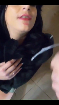 Kompilasi milfycalla - fetish sex, blow-job dan seks kasar sambil memakai mantel bulu seksi - 2
