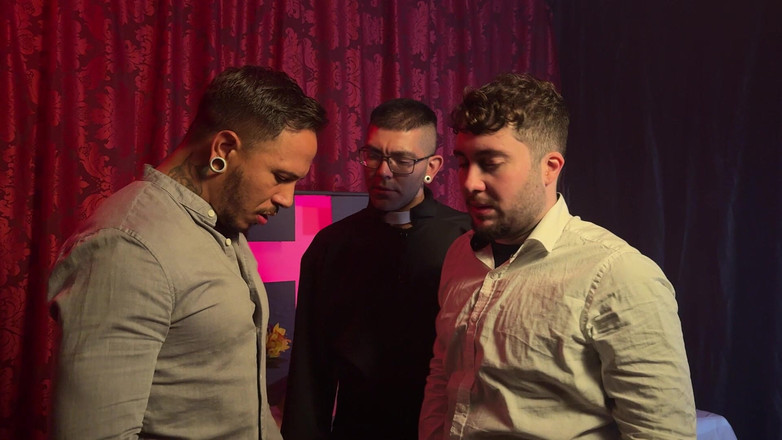 Dirty tricks gays: 驱魔人朋友！