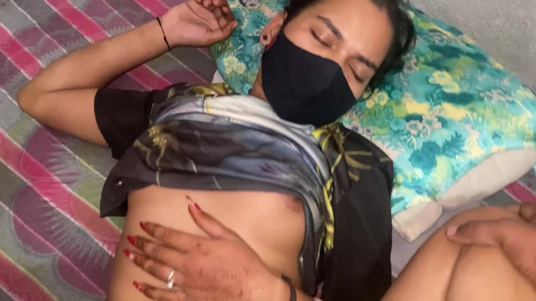 Hotgirl9: The Stepbrother Made the Stepsister Naked and Fucked Her