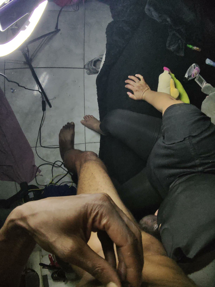 Cum-lobian dickdrainers: Cum-lobian dickdrainers garganta reina bts - primer plano