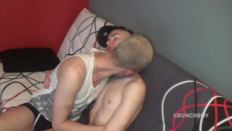 STRAIGHTS BOYS COERCED TO FUCK GAY: Feminante gay fucked his friend