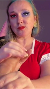 Harley Quinn Does Handjob