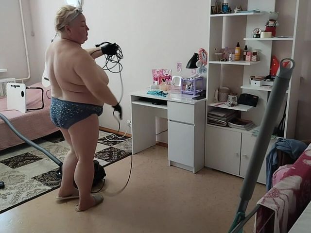 Camera Filmed Mother-in-law Naked Cleaning (Sweet July)