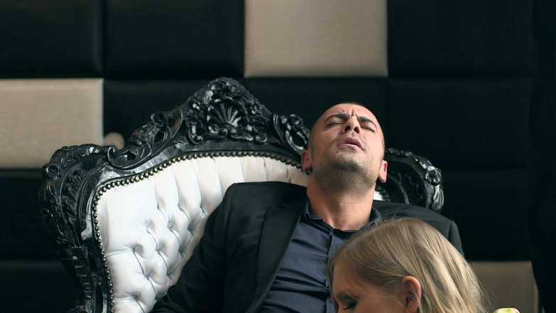 DARING - ORRANGE MEDIA: Vysoce kvalitní sexuální scény - odvážné! - Svádění v punčochách měkká část # 4