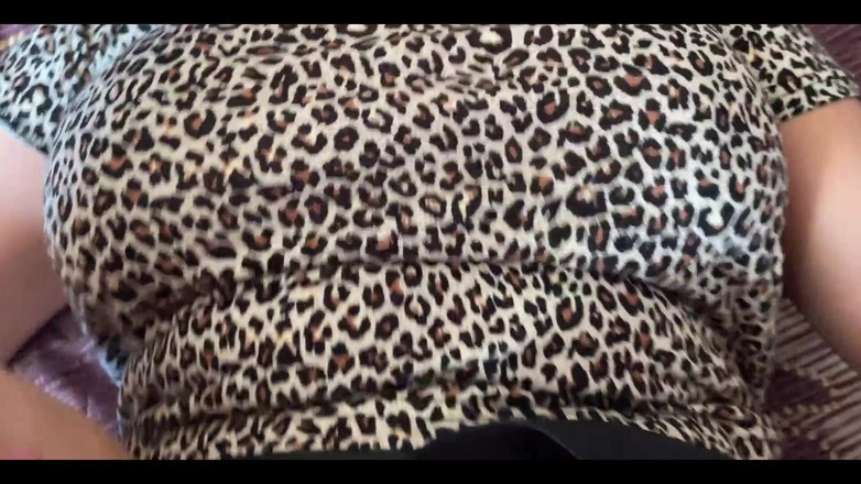 Lux Eva: L'insegnante sexy si subisce il casting attraverso il letto video...