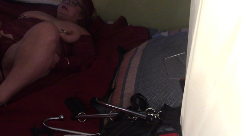 Liz Heat: Howwife in tacchi trash si scopa un bbc