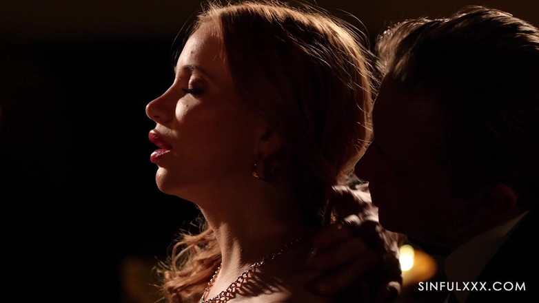 Sinfulxxx: 红发女郎的电话1