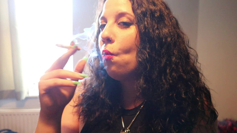 Goddess Kinx: 窗边的红唇和软木提示