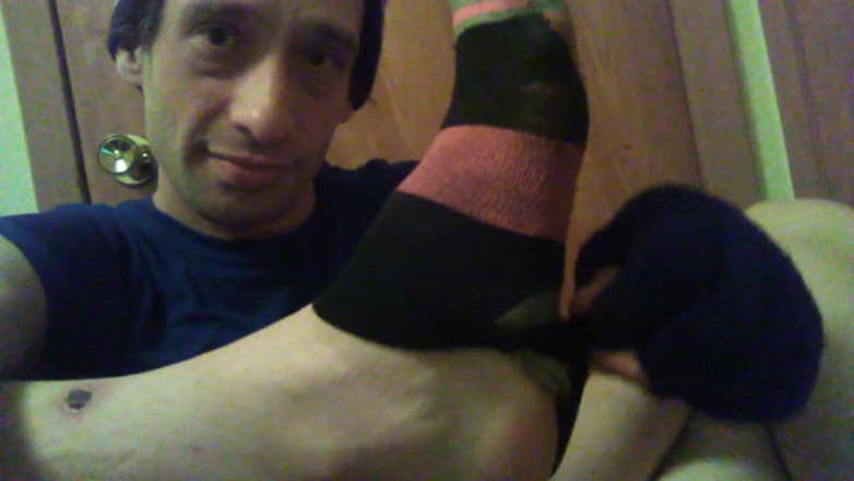 LilTaste: Sniffing and Touching My Dirty Foots and Sock to My...