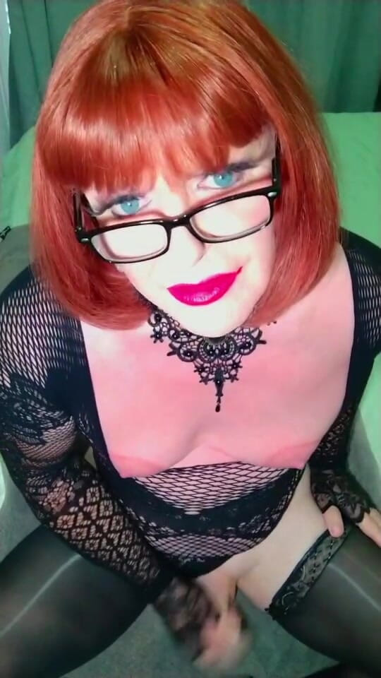 Emma Browne: Travestito rosso cattivo