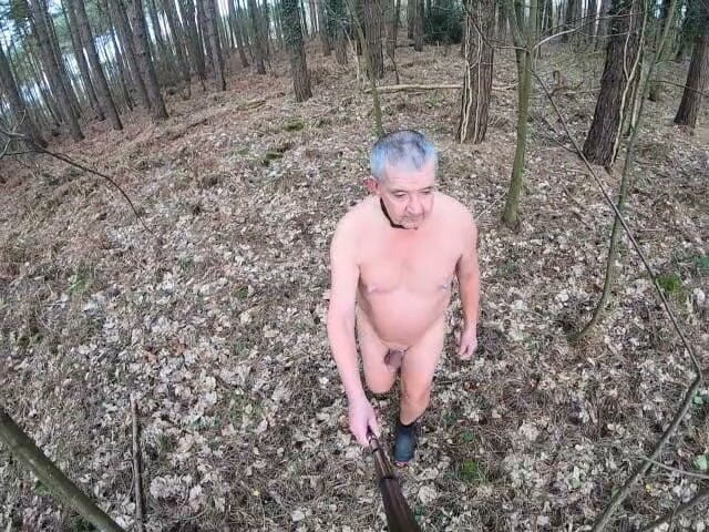 Andy: Sexuální procházka Round Woods 2