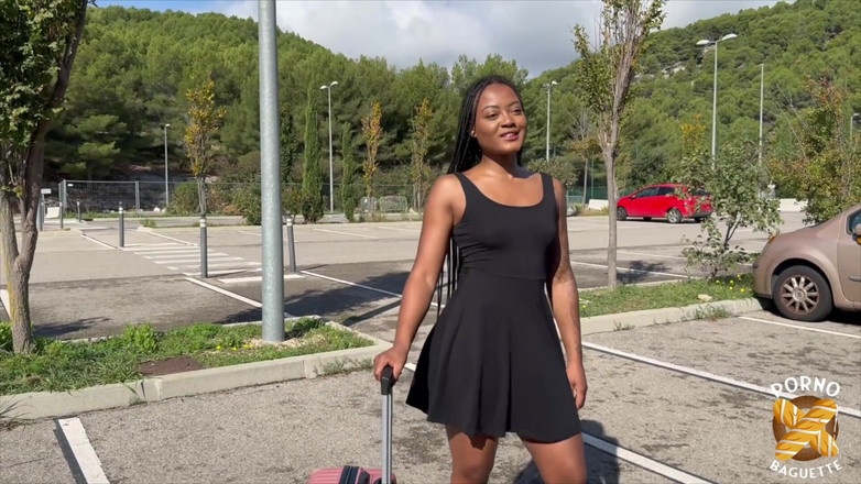 Porno Baguette: Nadržená, Hezká dívka, Miluje velkého ptáka!