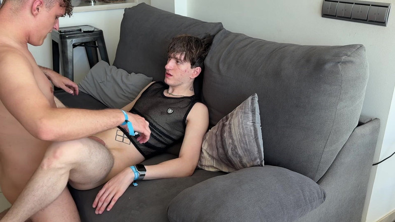 Jak White: 섹스하고 정액으로 뒤덮인 간신히 합법적인 트윈크