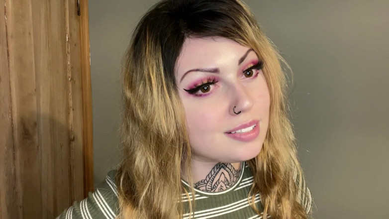 Miss Valentina: Applicazione sottomessa