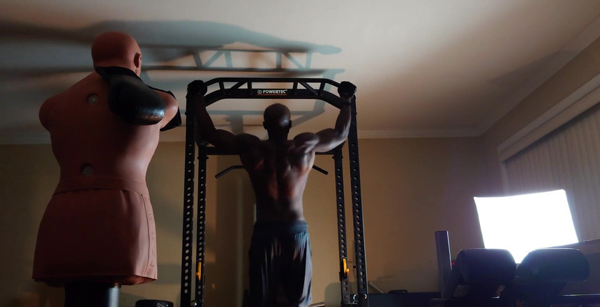 Hallelujah Johnson: Đào tạo kháng workout hôm nay biết giá trị của...