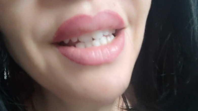 savannahamatoriale: Maîtresse italienne sexy et coquine