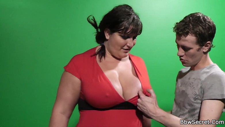 BBW Productions: Doing a hot fattie right in the video studio