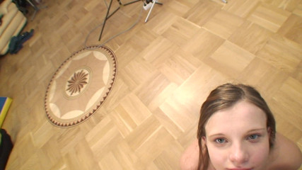 Teens 1st Anal Casting: Autumns küçük delik çılgın üvey erkek kardeş tarafından deliniyor