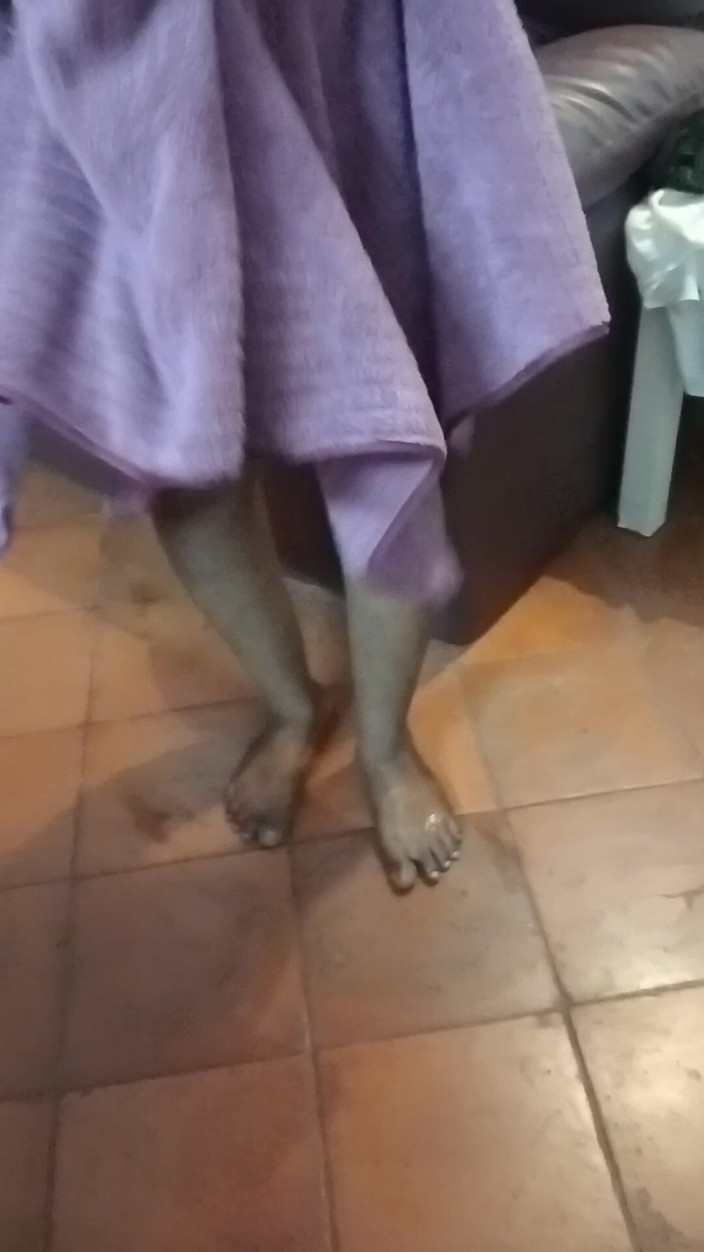 Tamil lesbian: After Shower Behind the Shoot