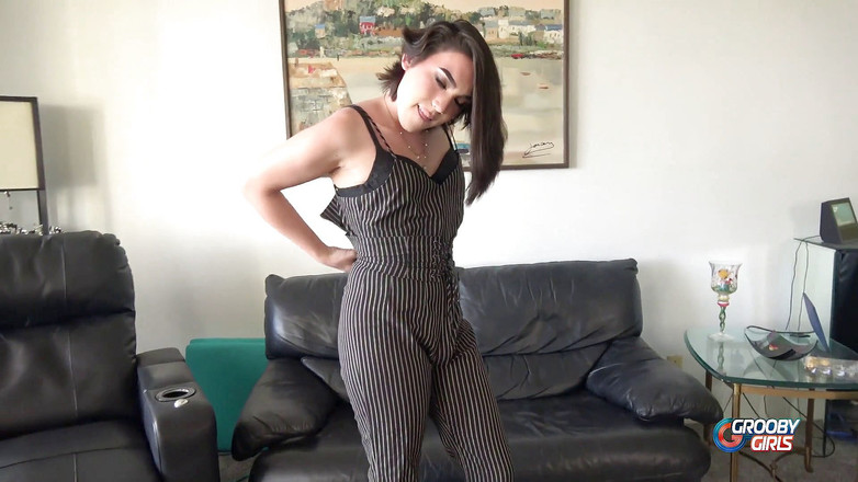 Grooby Girls: Возбужденная Kasey Kei жестко кончает