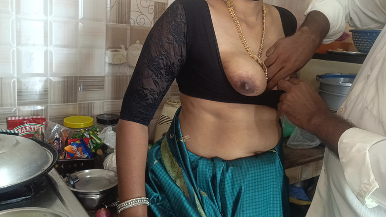 Wonder: 마누라 부엌 섹스