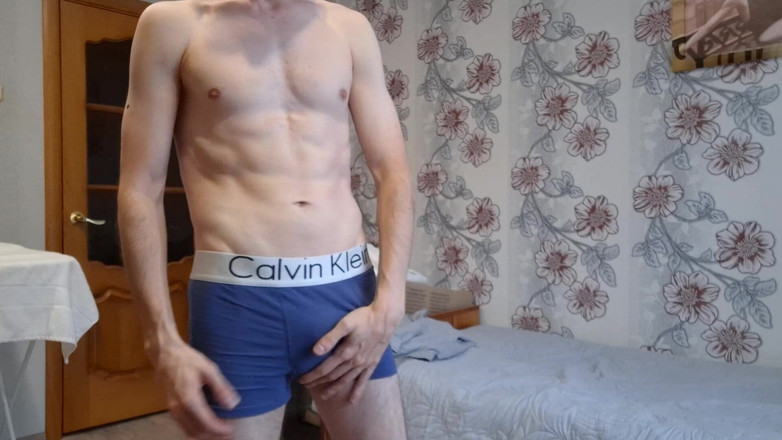 AlexRusFun: Magere man toont zijn lul en kontgat