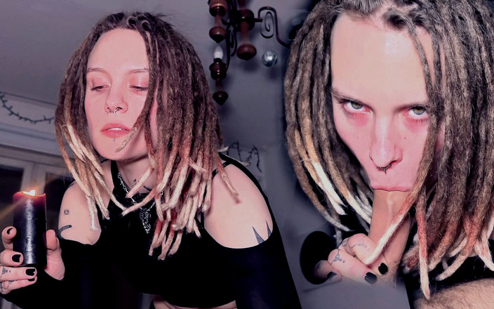 Balaklava Girl: Nossa primeira peça de cera! Sua buceta está tão molhada...