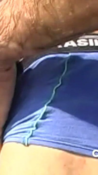 Des Mecs Latinos Baisent En Exhib Sur La Plage