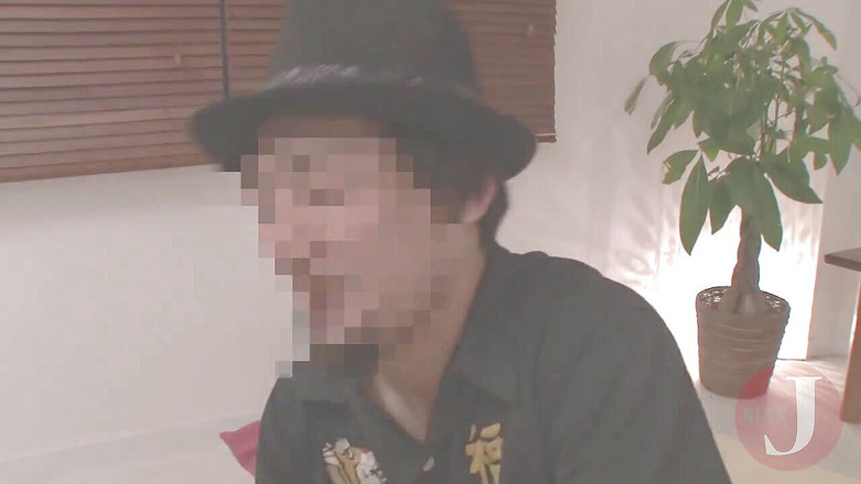 Asian happy ending: 자지를 불고 젖탱이를 따먹는 일본 십대