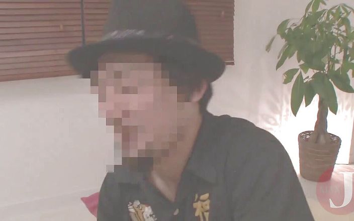 Asian happy ending: Podniósł japońską nastolatkę dmuchającą kutasa i zerżniętą cyckami