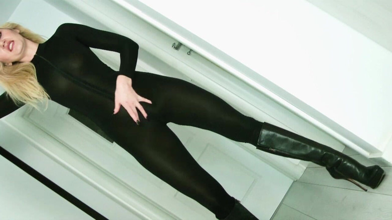 Goddess Celine: Spandex Catsuiit a latexové rukavice